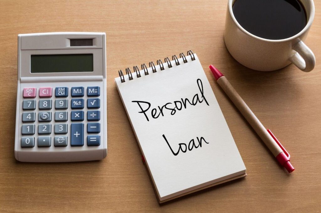 A digital personal loan calculator helps users calculate loan amounts and payments