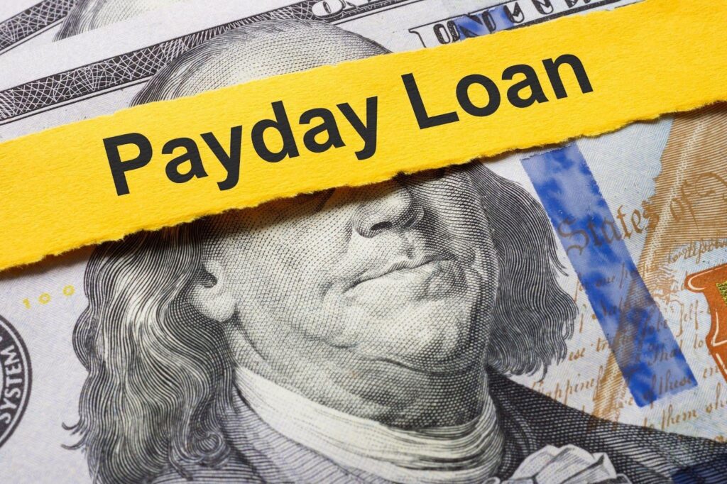 Visual of payday loan options in USA featuring lenders and available loan amounts